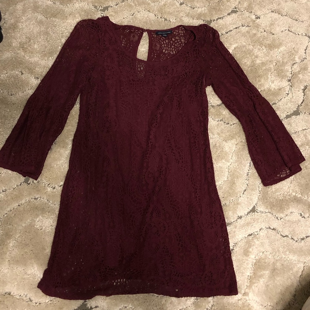 Maroon 1/3 sleeve length lace dress